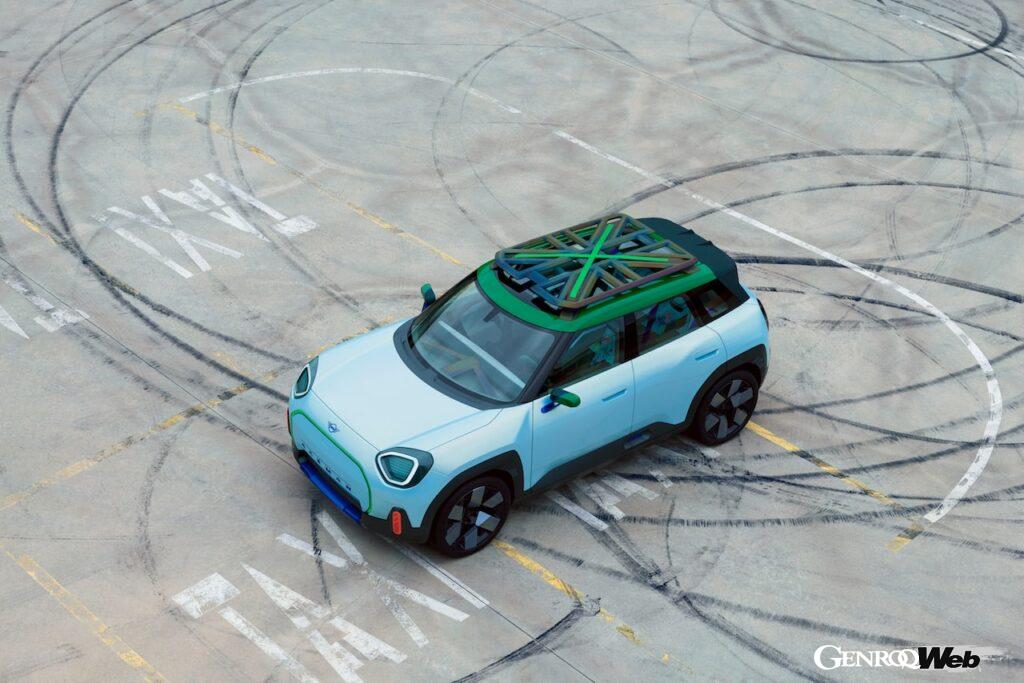 「MINI コンセプト エースマン」のエクステリア。