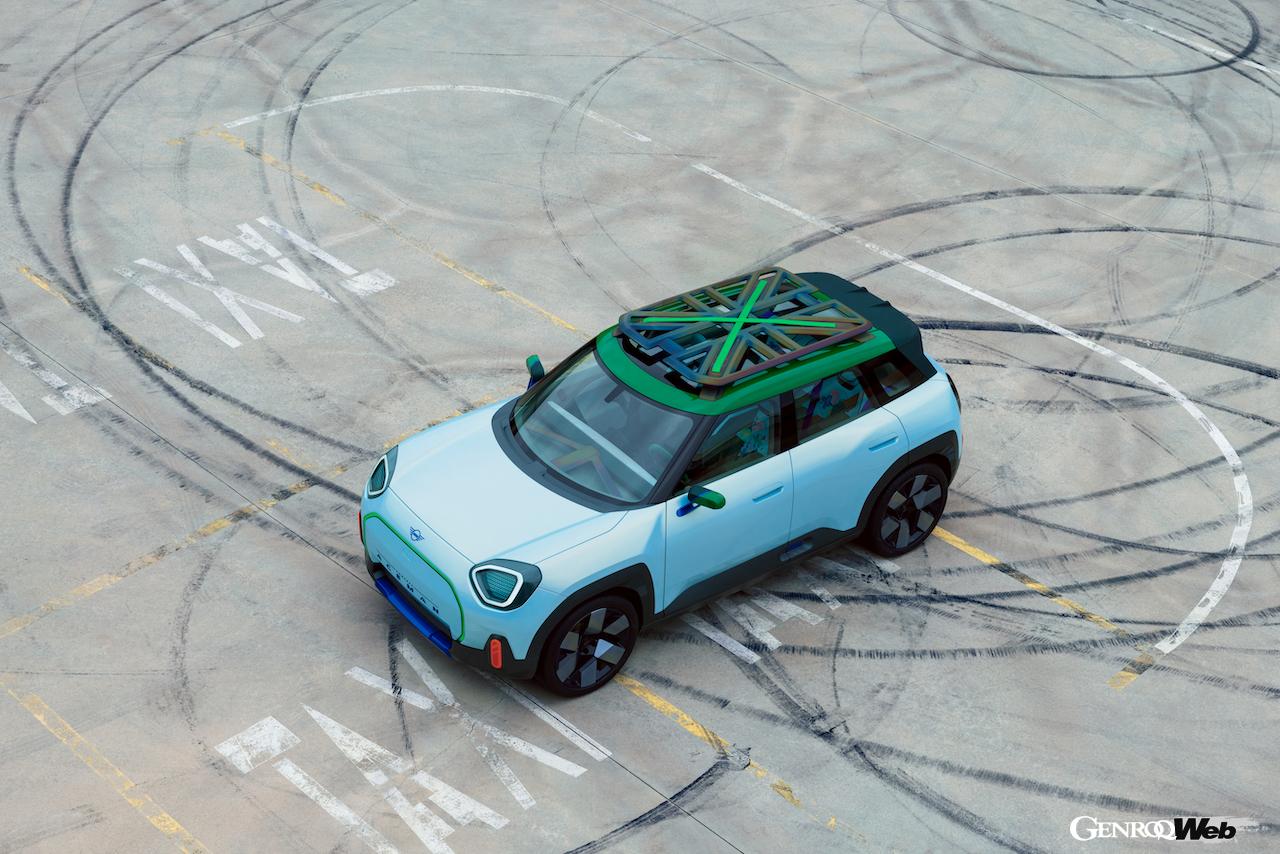 「MINI コンセプト エースマン」のエクステリア。