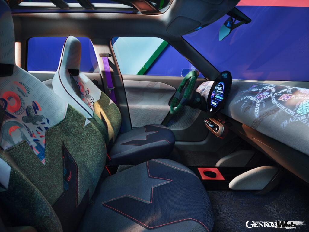 「MINI コンセプト エースマン」のインテリア。