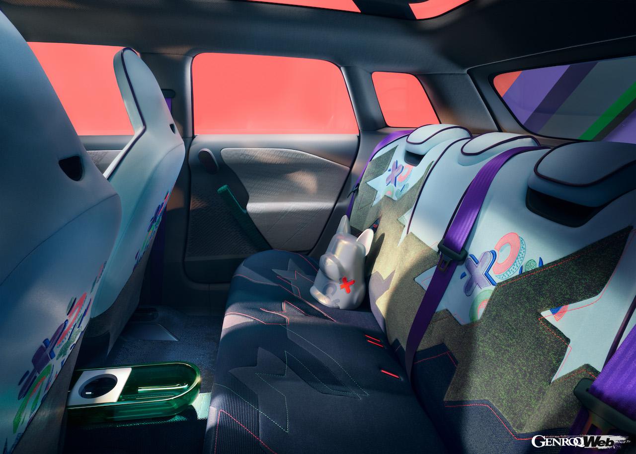 「MINI コンセプト エースマン」のインテリア。