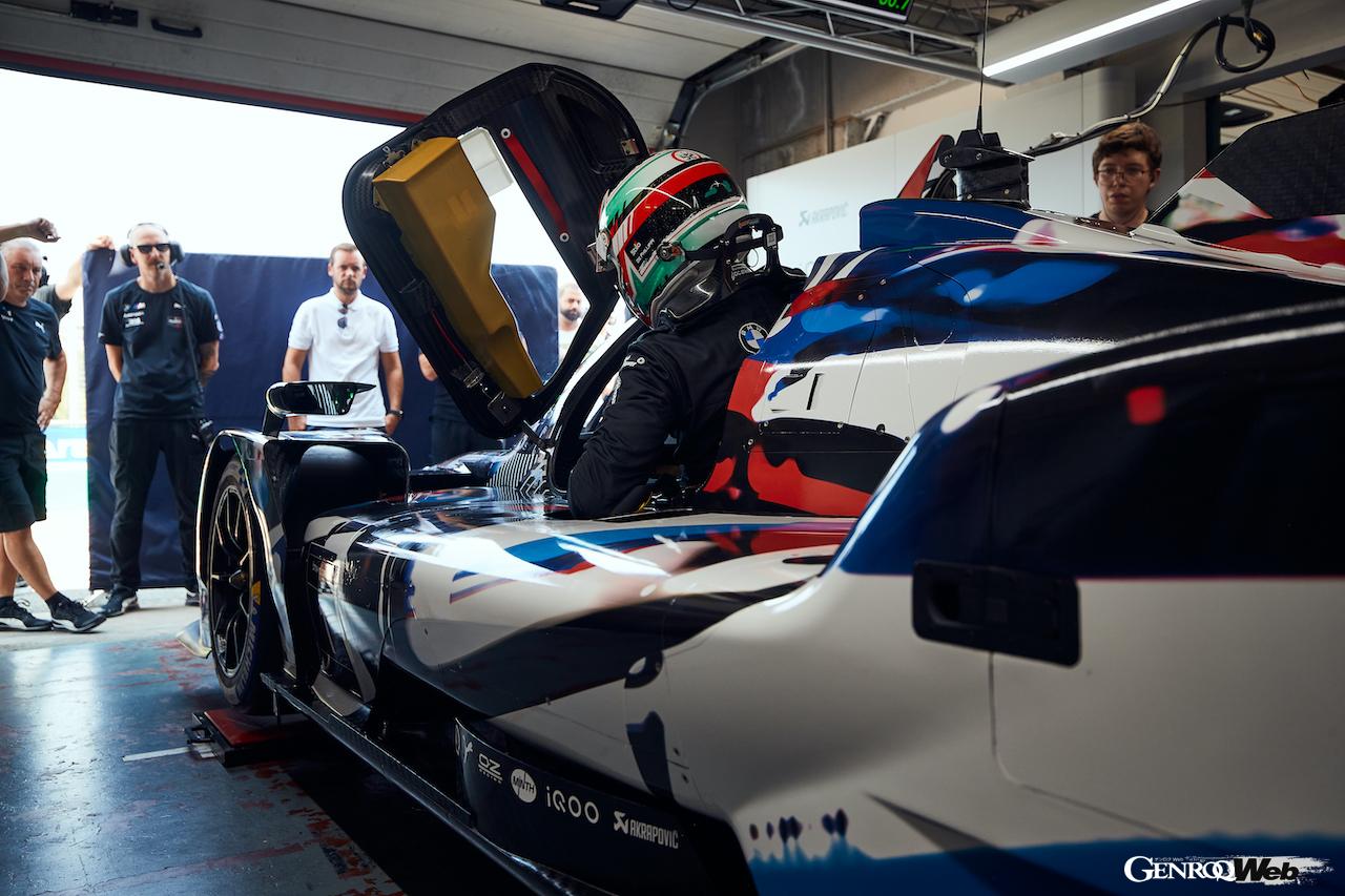 イタリアのヴァラーノ・デ・メレガリで精力的に走行を続ける、BMW M ハイブリッド V8。