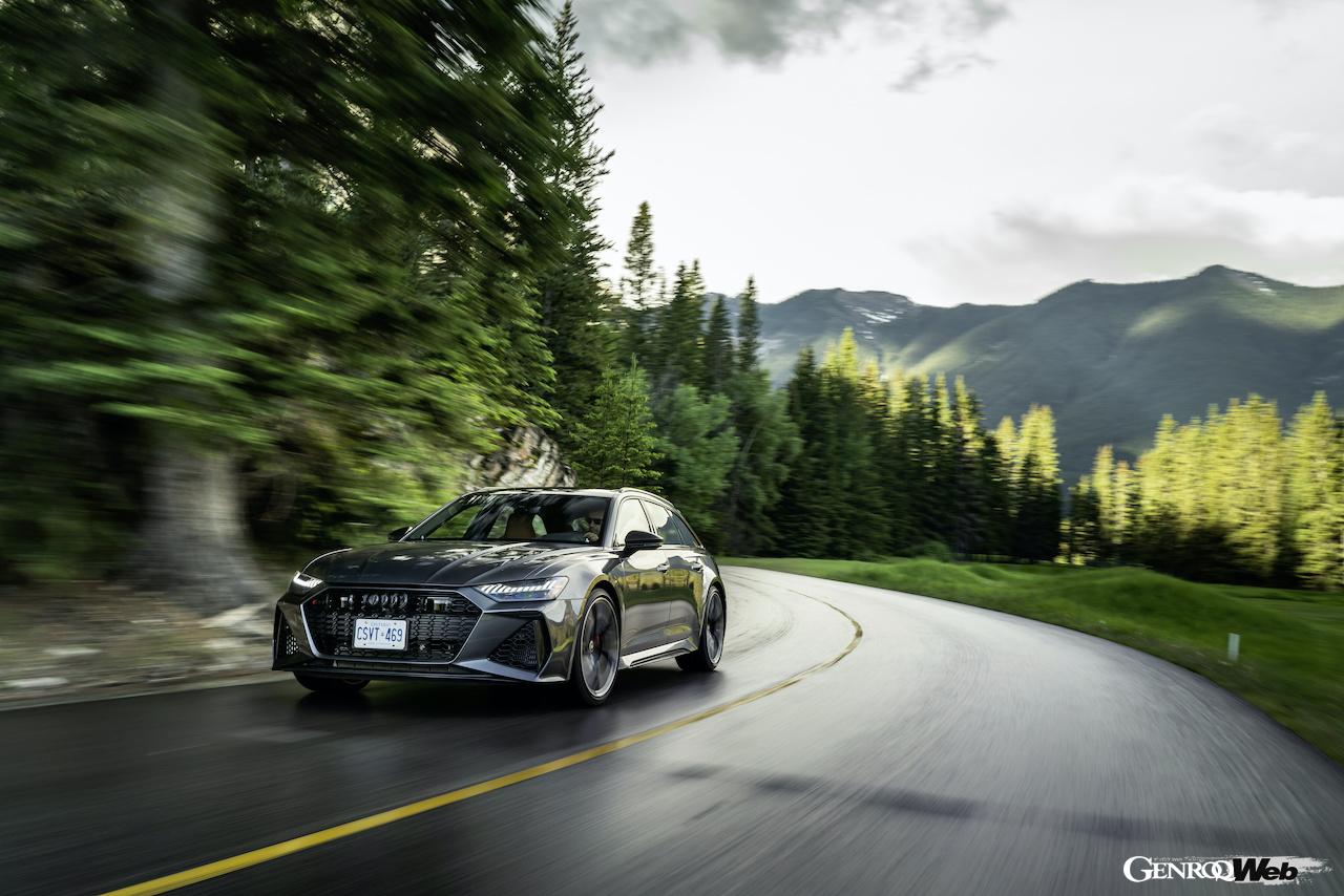 2019年にデビューした現行型アウディ RS 6。