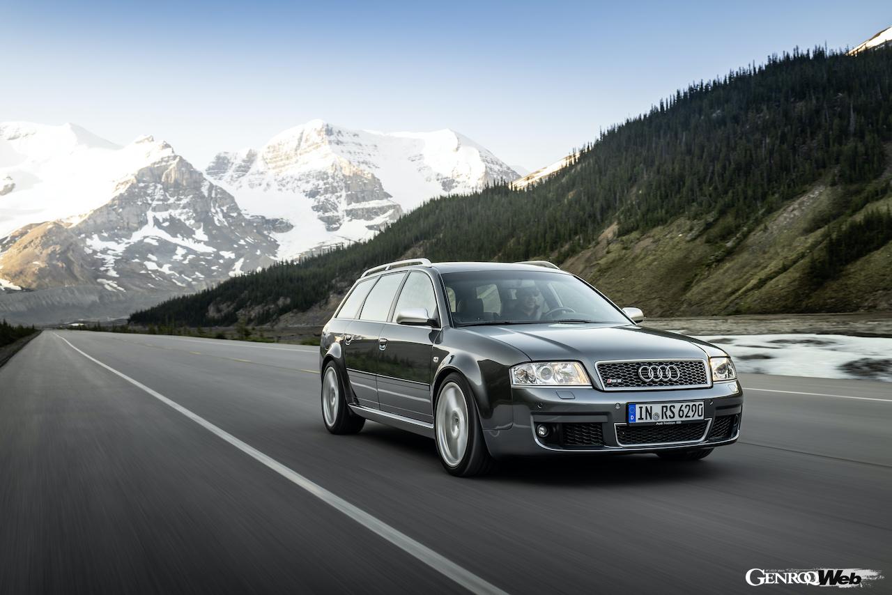 2002年にデビューした初代アウディ RS 6。