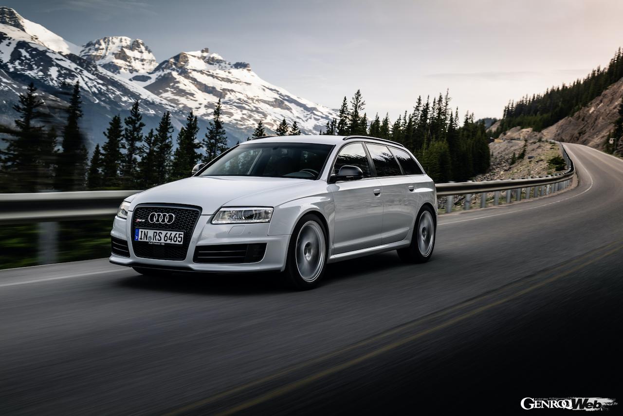 2008年にデビューした二代目アウディ RS 6。