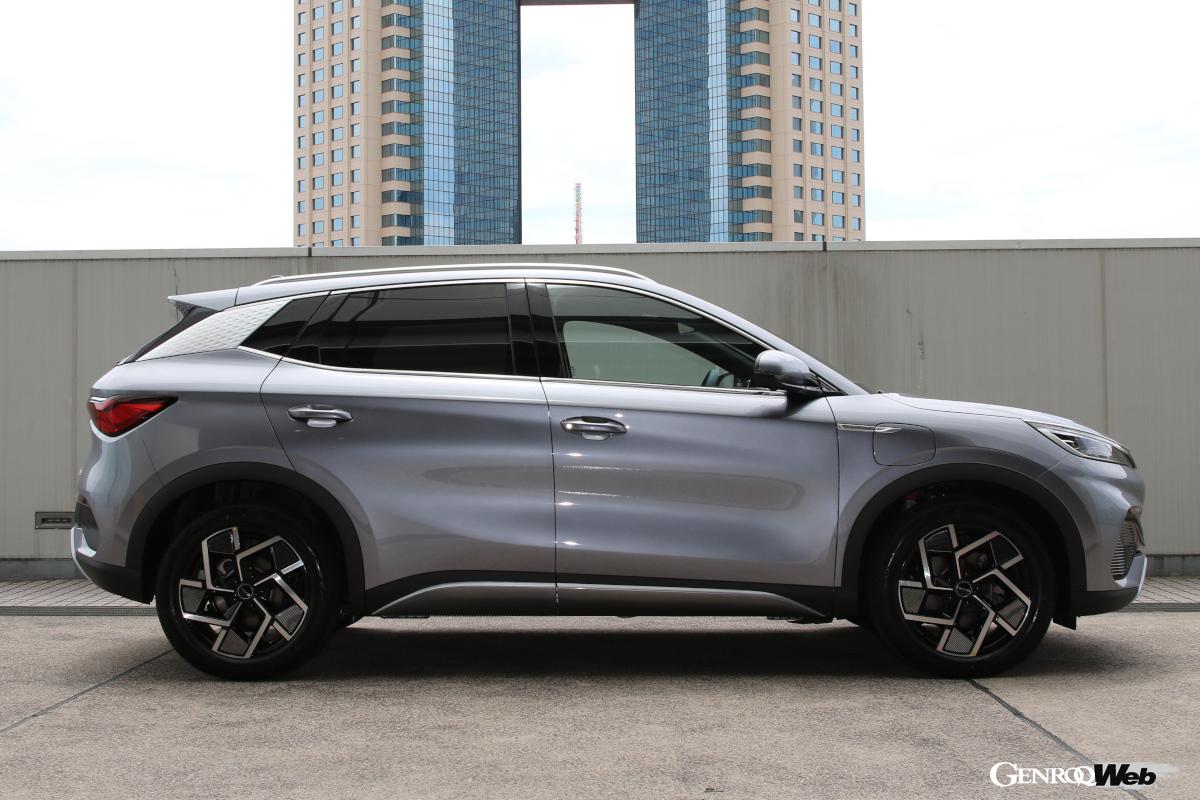 2023年1月に発売されるミドルサイズSUV「アット3」。