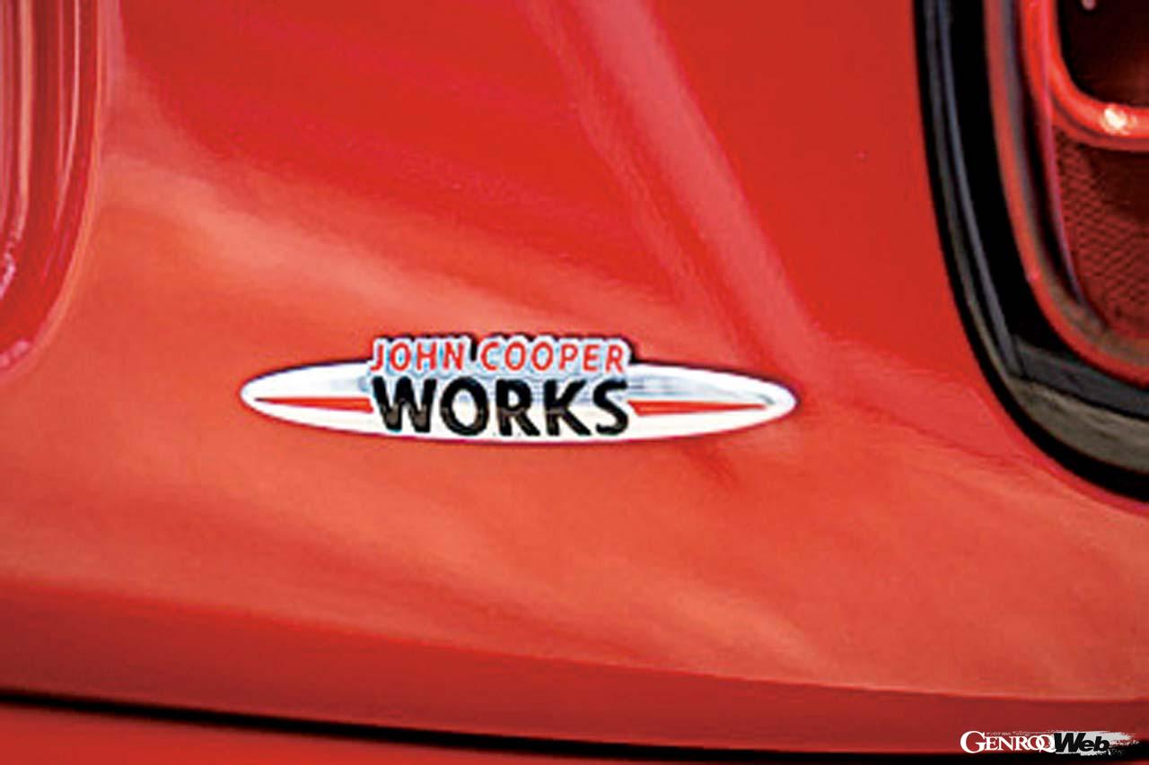 MINI JCWクラスのベースカー「MINI JCW」。