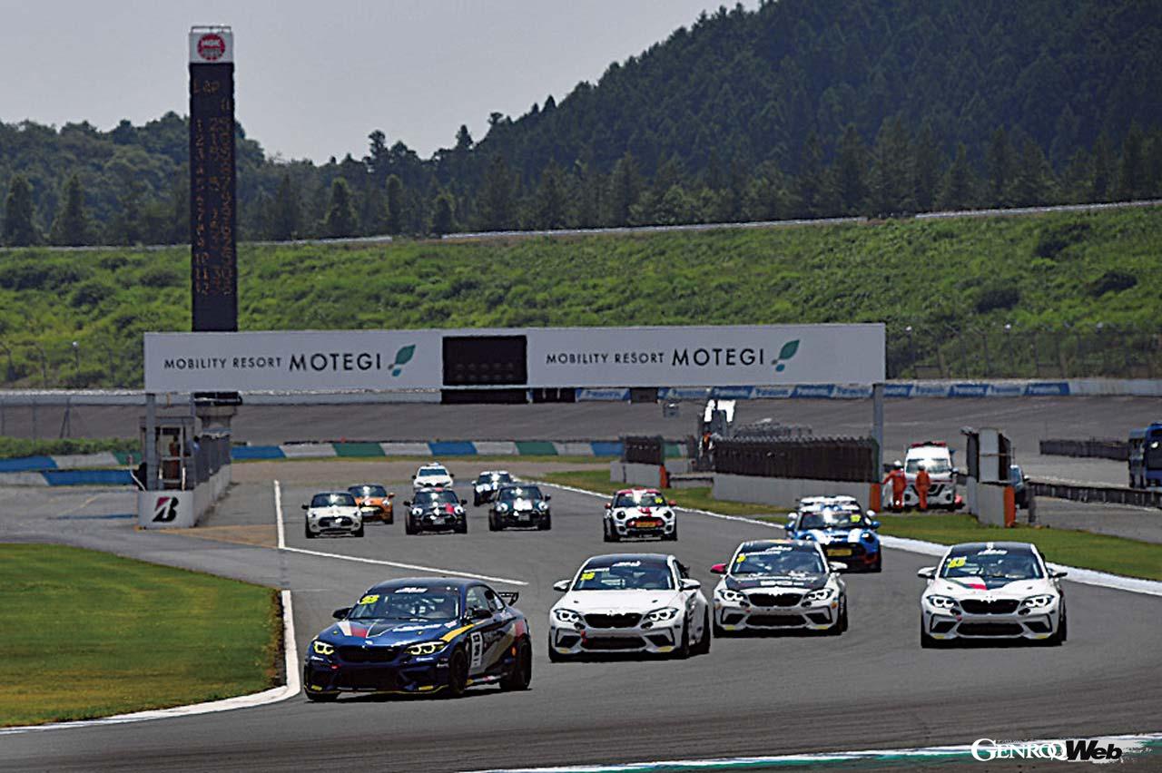 今年から始まったBMW M2とMINIによるレースシリーズ「BMW＆MINI Racing」。初年度となる今年は全国5つのサーキットを転戦し、5ラウンド（1ラウンド2戦）開催される予定だ。