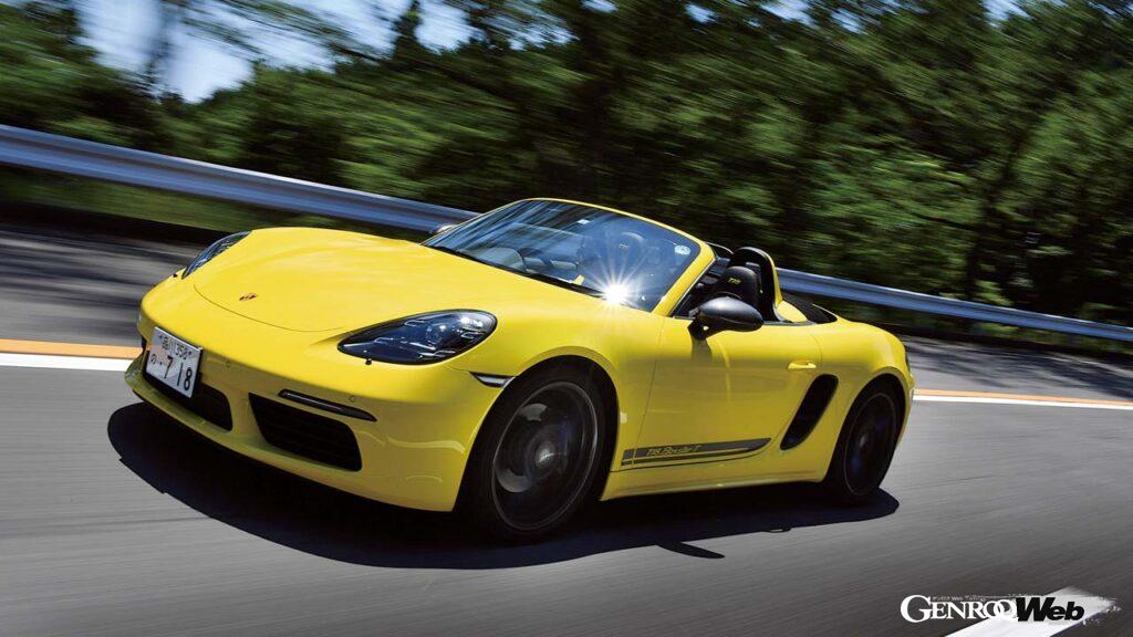 718ボクスターTは水平対向4気筒2.0リッターターボエンジンを搭載するコンバーチブルモデル。試乗車は6速MTを搭載していた。