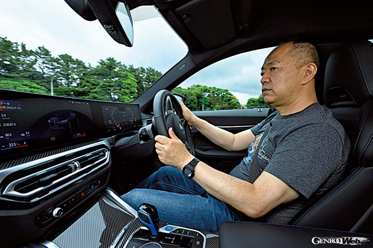 インパネは12.3インチのインフォメーションディスプレイと14.9インチのコントロールディスプレイで構成。