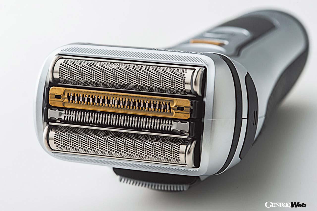 従来より35％広く、30％薄く進化したプロブレードや多彩な刃を採用することで、今まで網刃でとらえきれなかった「くせヒゲ」や「寝たヒゲ」をしっかりと剃ることが可能となった。