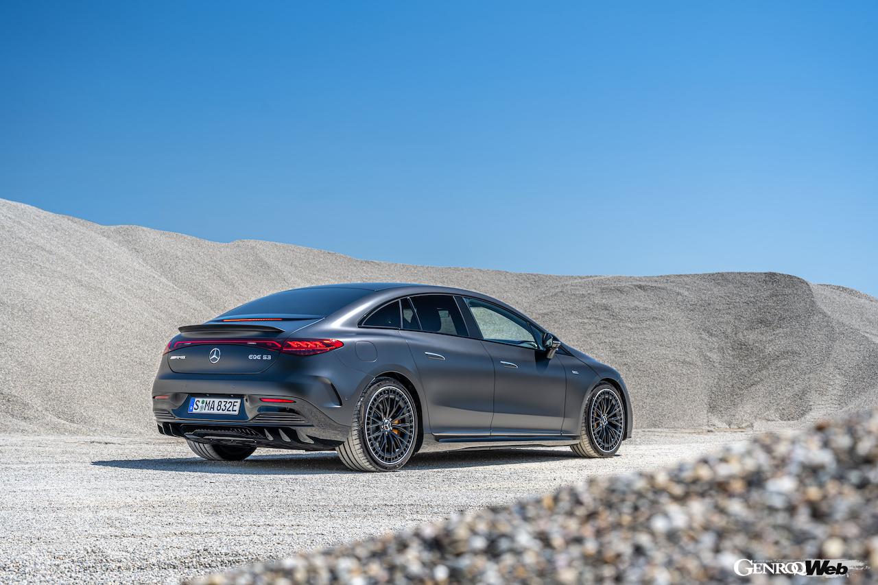 メルセデスAMG EQE 53 4MATIC＋のリヤビュー