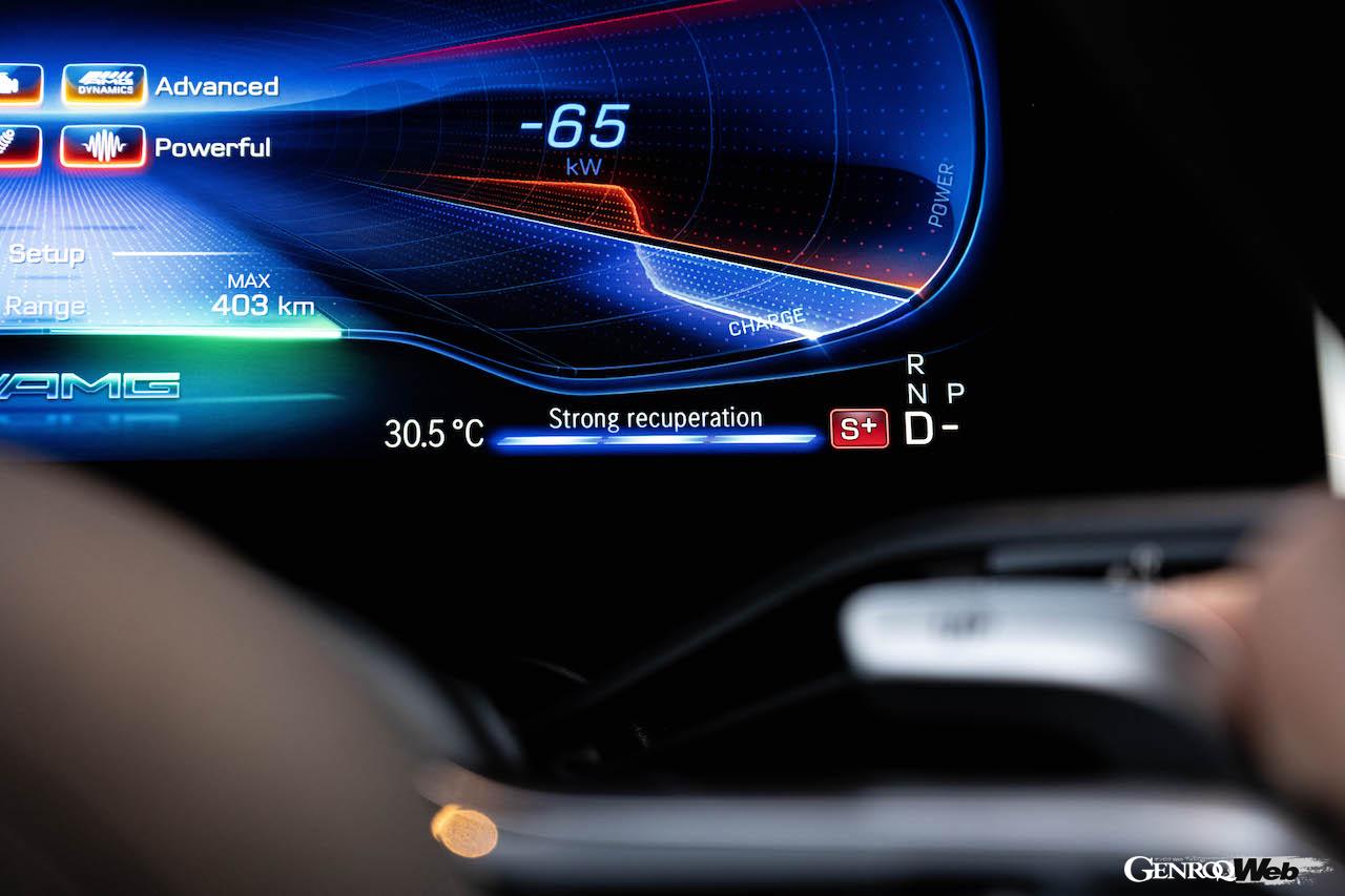 メルセデスAMG EQE 53 4MATIC＋のディスプレイ