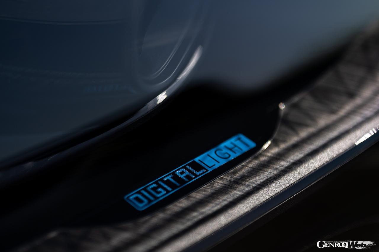 メルセデスAMG EQE 53 4MATIC＋のヘッドランプ