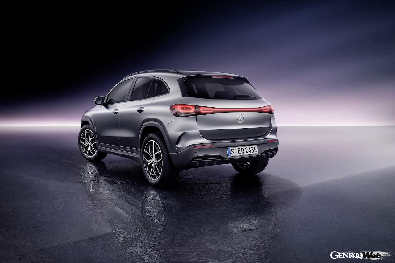 メルセデス・ベンツ EQAのリヤビュー