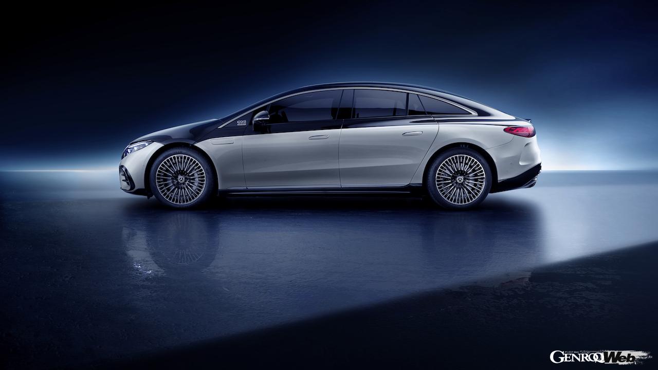 メルセデス・ベンツEQSのサイドビュー