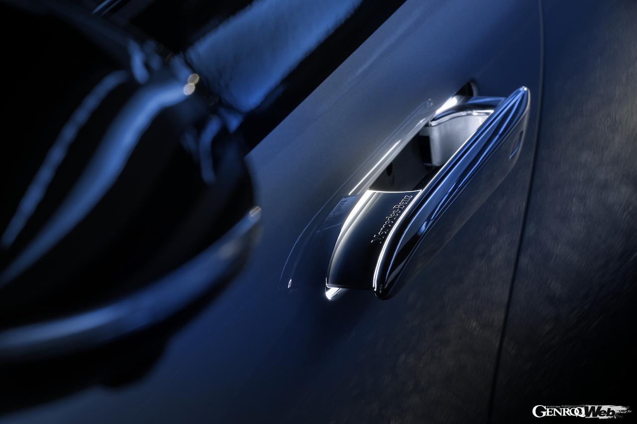 メルセデス・ベンツ EQSのドアハンドル