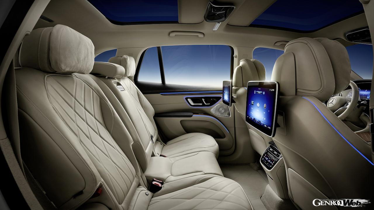 メルセデス・ベンツEQS SUVのリヤシート