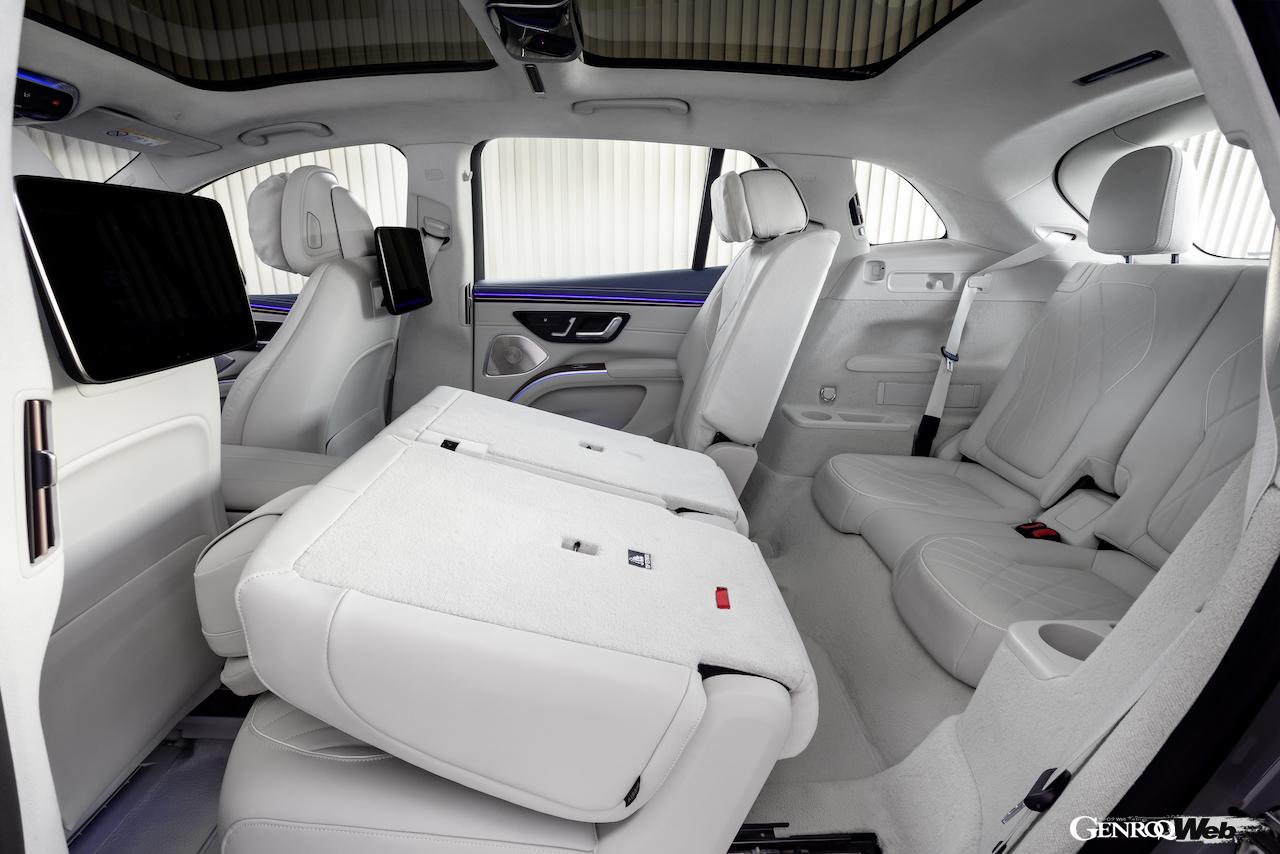 メルセデス・ベンツ EQS SUVのリヤシート