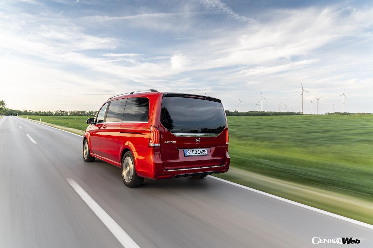 メルセデス・ベンツ EQVのリヤビュー