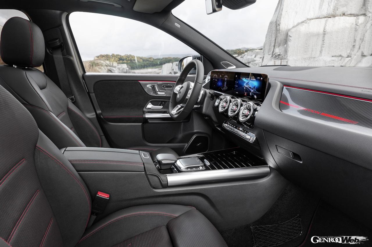 メルセデス・ベンツ GLAのインテリア