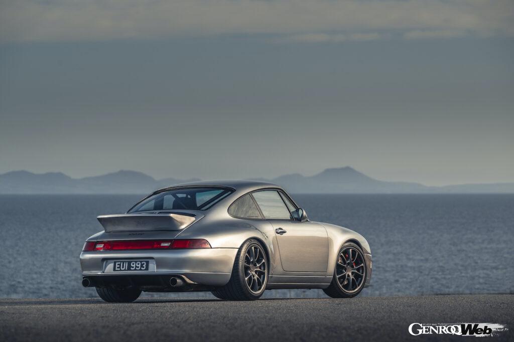 英国のポール・スティーブンス・オートアートが開発した「993R」のエクステリア。