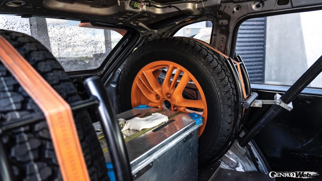 2006年から2008年にかけて、過酷なロングディスタンスラリー「トランスシベリア・ラリーに参戦したポルシェ カイエン。