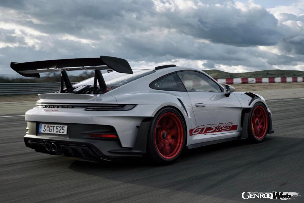 公道走行可能な最強の911として開発された「ポルシェ 911 GT3 RS」のエクステリア。