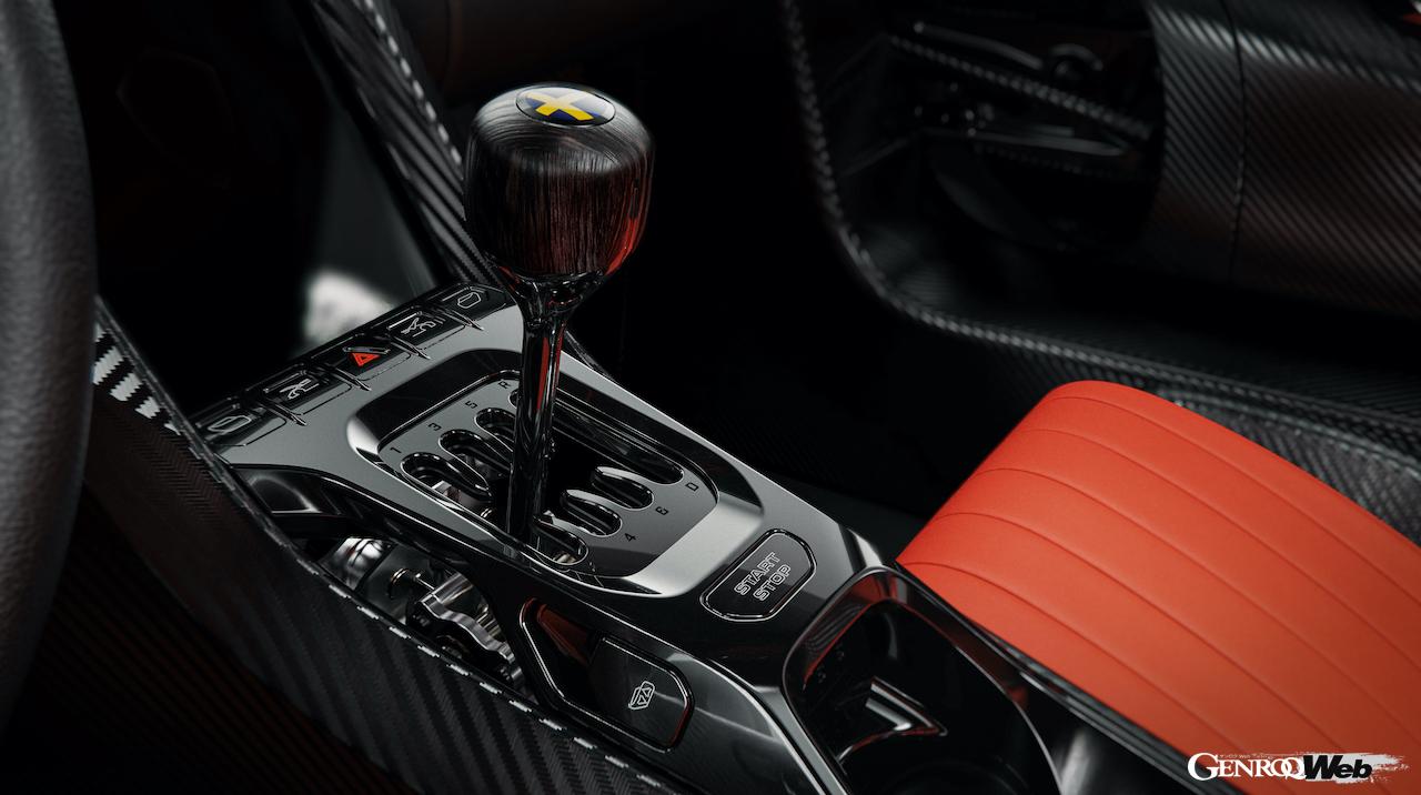 伝説的なハイパースポーツ「CC8S」を現代に蘇らせた「ケーニグセグ CC850」のインテリア。