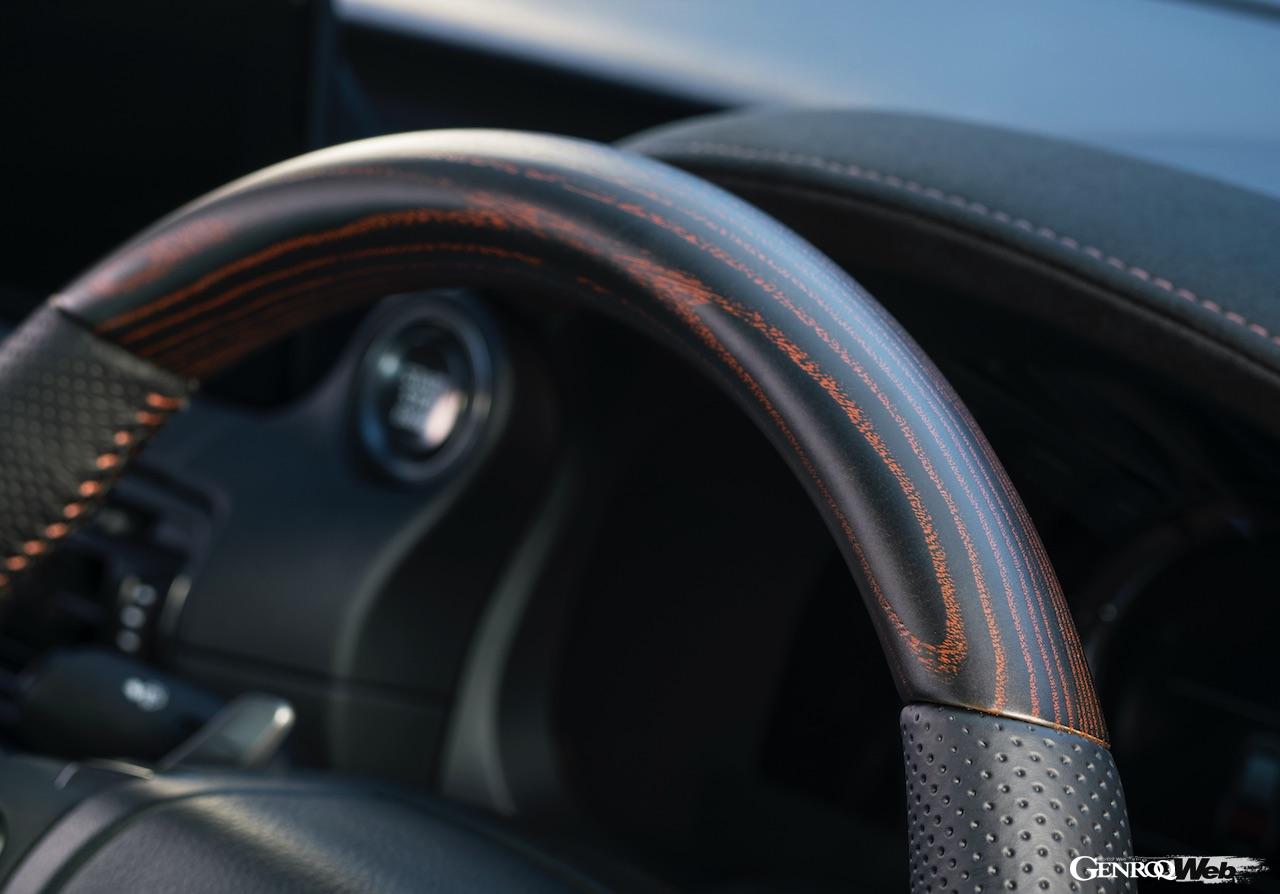 レクサス IS500 “F SPORT Performance First Edition”の専用装備。