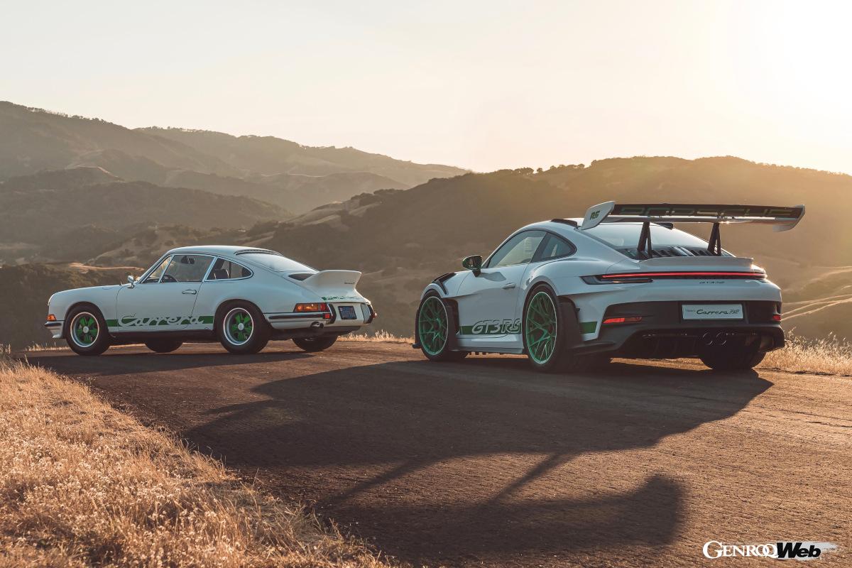 RS 2.7をオマージュした911 GT3 RS。パイソングリーンはまさにファンにとってたまらないだろう。