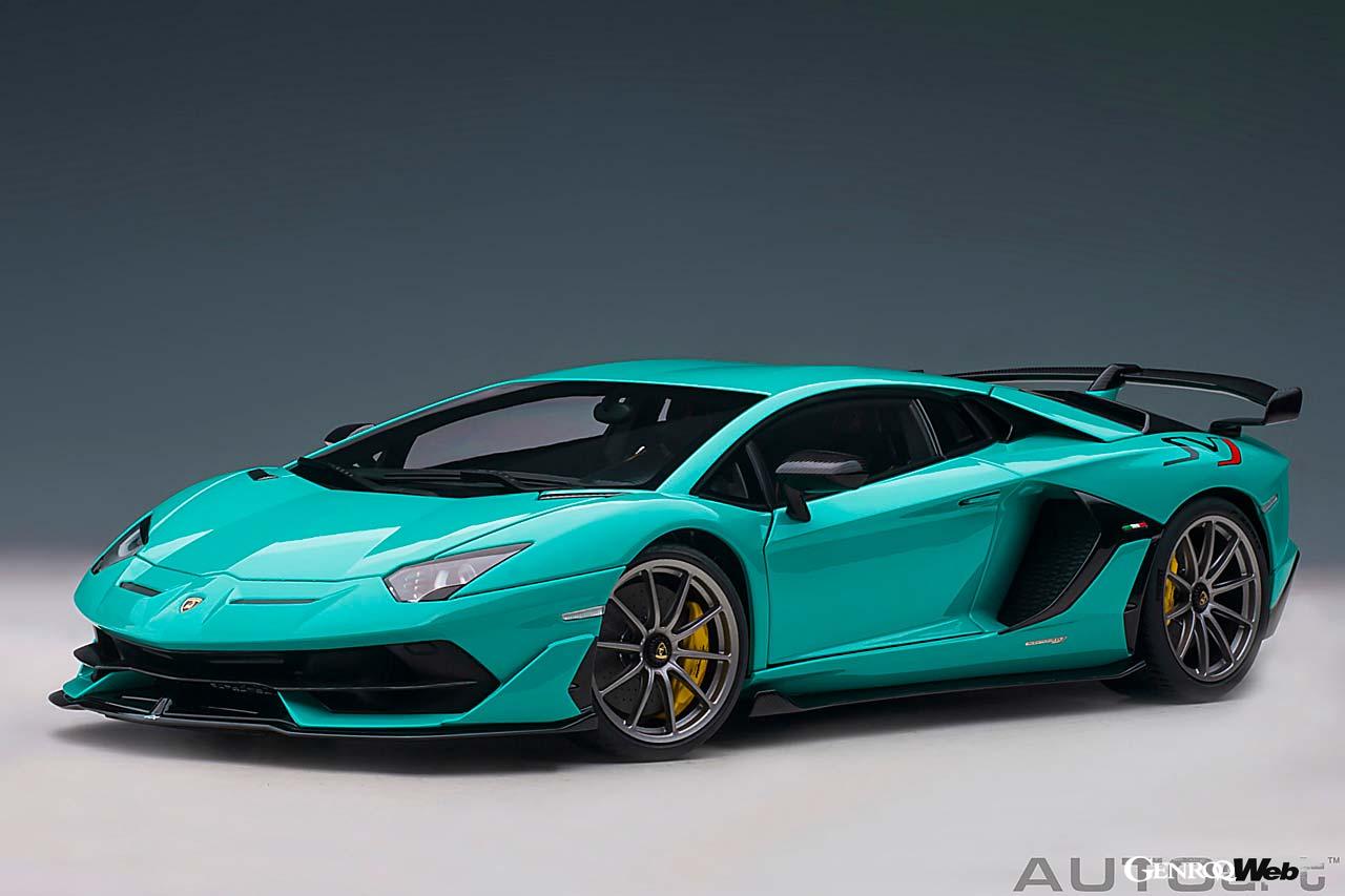 アヴェンタドールSVJは全6色を用意。各3万3000円。