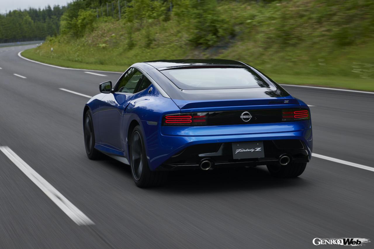 新型日産フェアレディZのリヤビュー