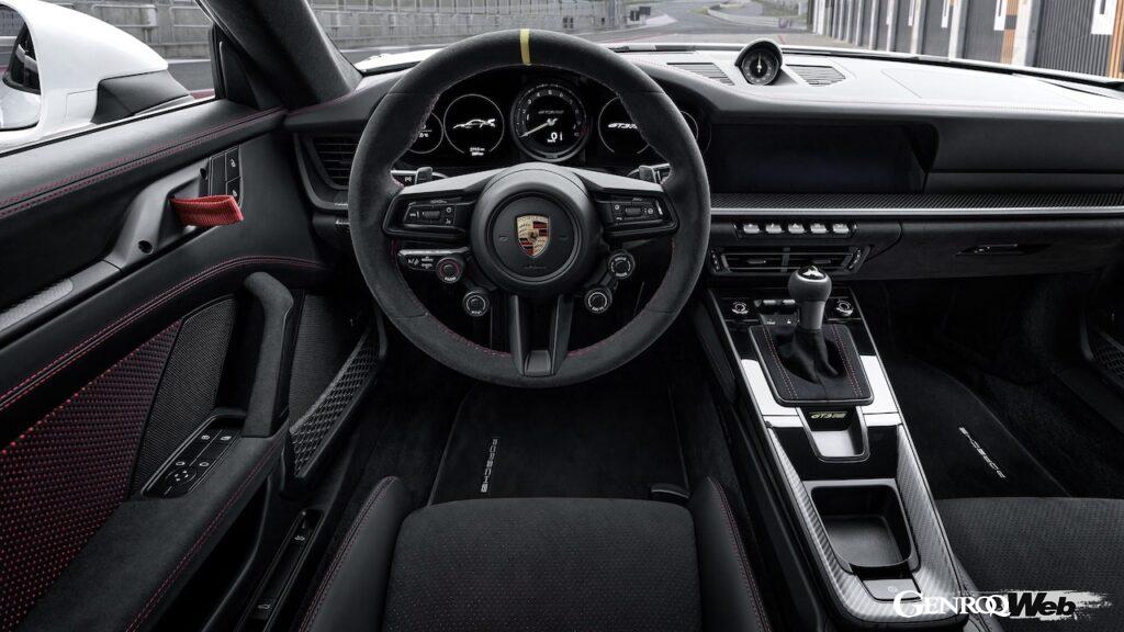 ポルシェ 911 GT3 RSのコクピット