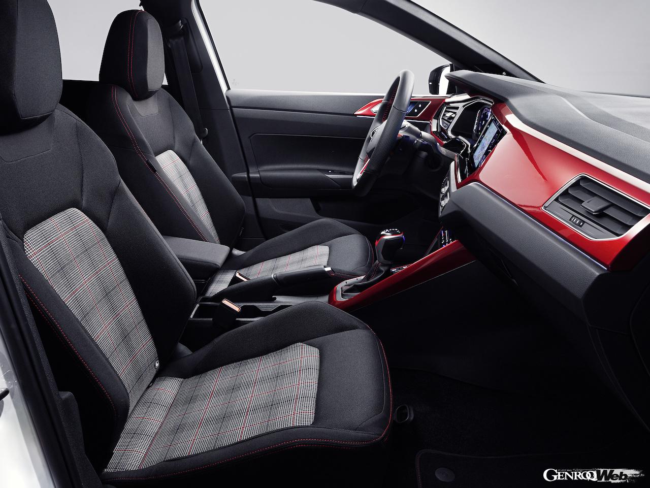 フォルクスワーゲン ポロ GTInoフロントシート