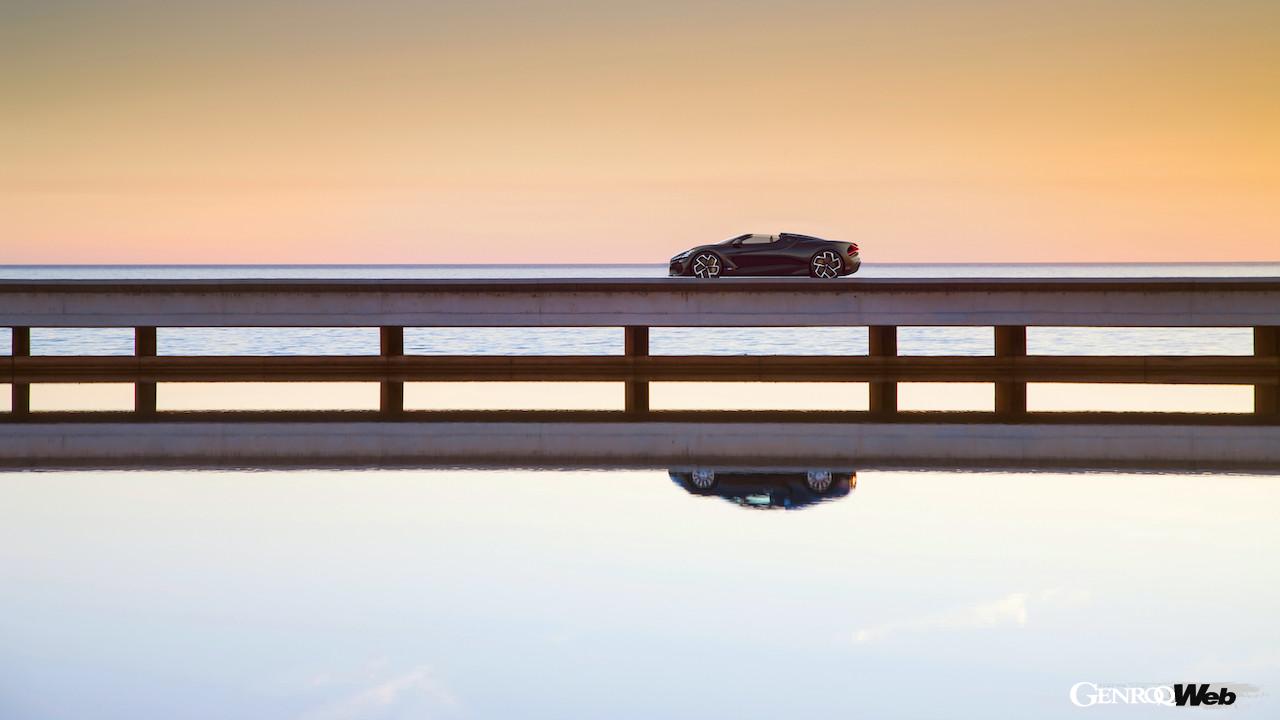 ブガッティ最後のW16気筒モデル「ブガッティ W16 ミストラル」のエクステリア。