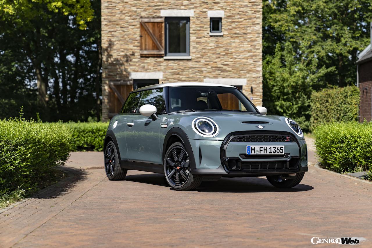 MINI 3ドア クーパーS マルチトーン・エディションのエクステリア。