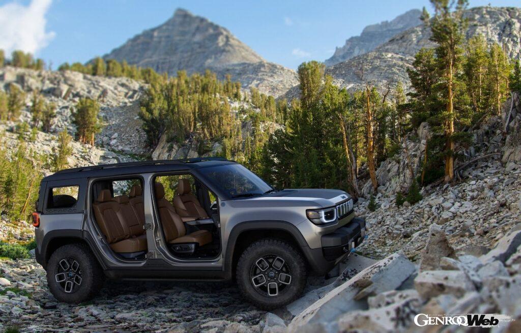 ジープ専用に開発されたフル電動SUV「リーコン」。2023年に正式発表され、2024年から生産がスタートする。