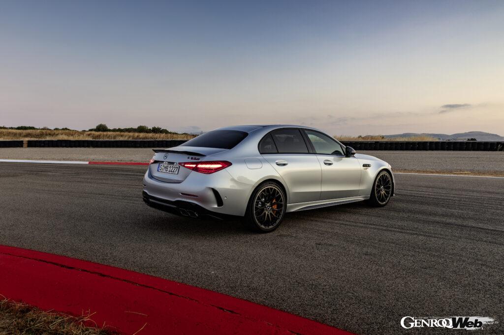 メルセデスAMG C63 S Eパフォーマンスのエクステリア。