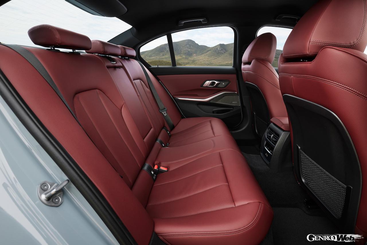 「BMW 3シリーズ セダン」改良新型のインテリア。