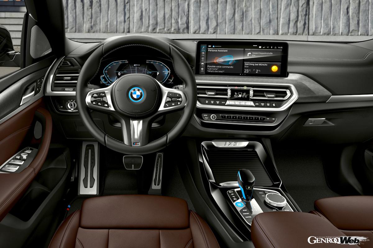 2021年8月に登場した新型iX3。BMWのBEVモデルラインナップは着実に増えつつある。