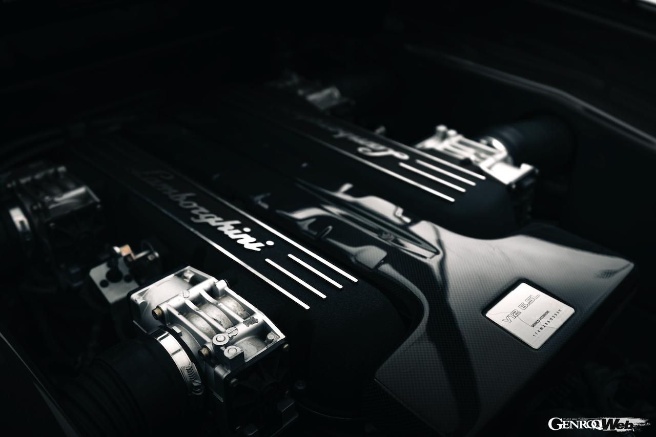 ランボルギーニ ムルシエラゴのV12エンジン