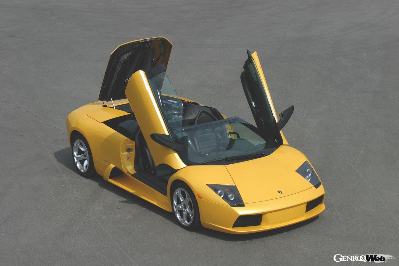 ランボルギーニ ムルシエラゴ ロードスターのフロントビュー