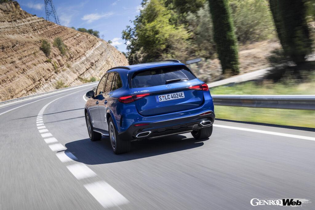 新型メルセデス・ベンツGLC 400eのリヤビュー