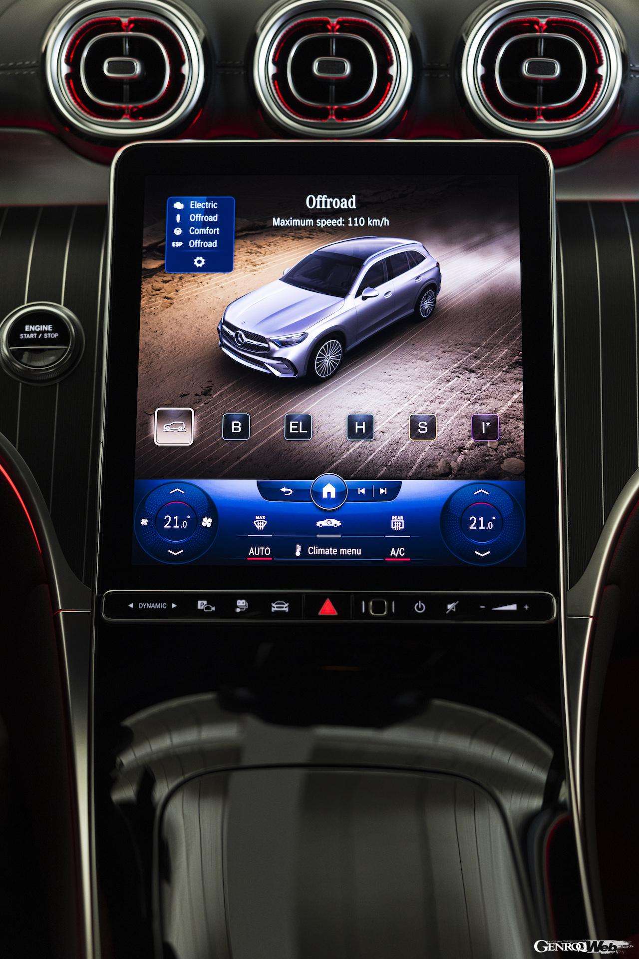 新型メルセデス・ベンツGLC 300deのセンターディスプレイ