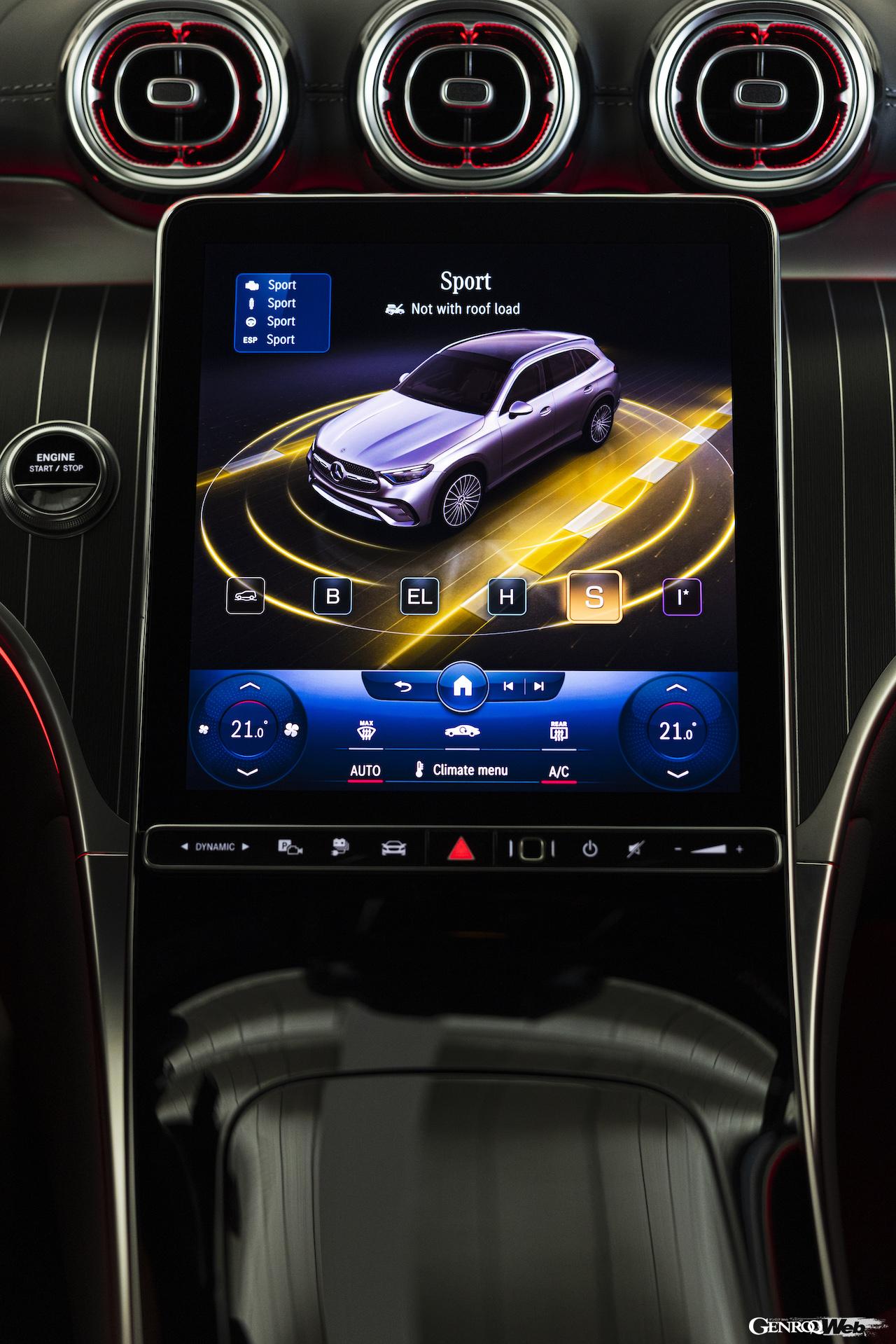 新型メルセデス・ベンツGLC 300deのセンターディスプレイ