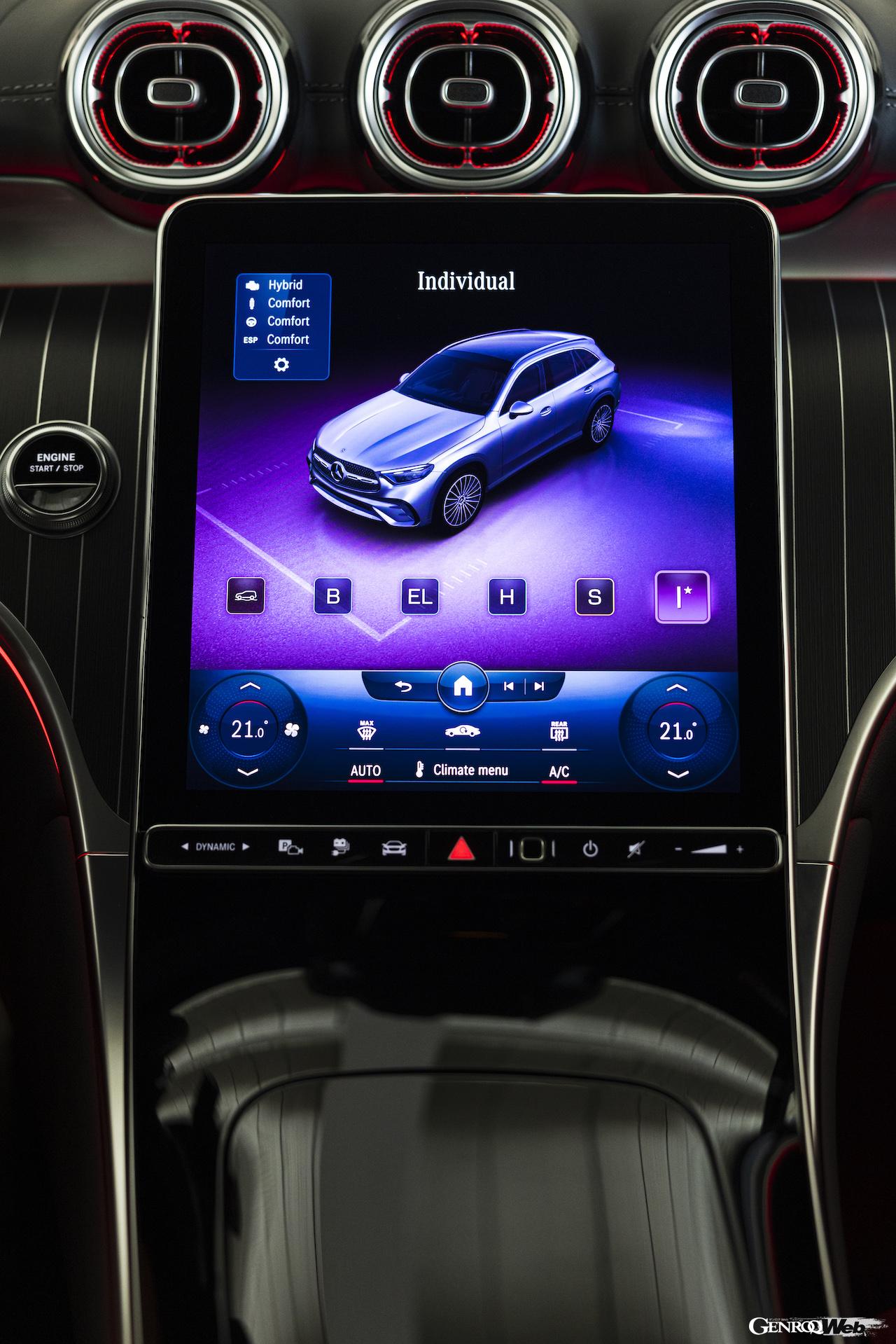 新型メルセデス・ベンツGLC 300deのセンターディスプレイ