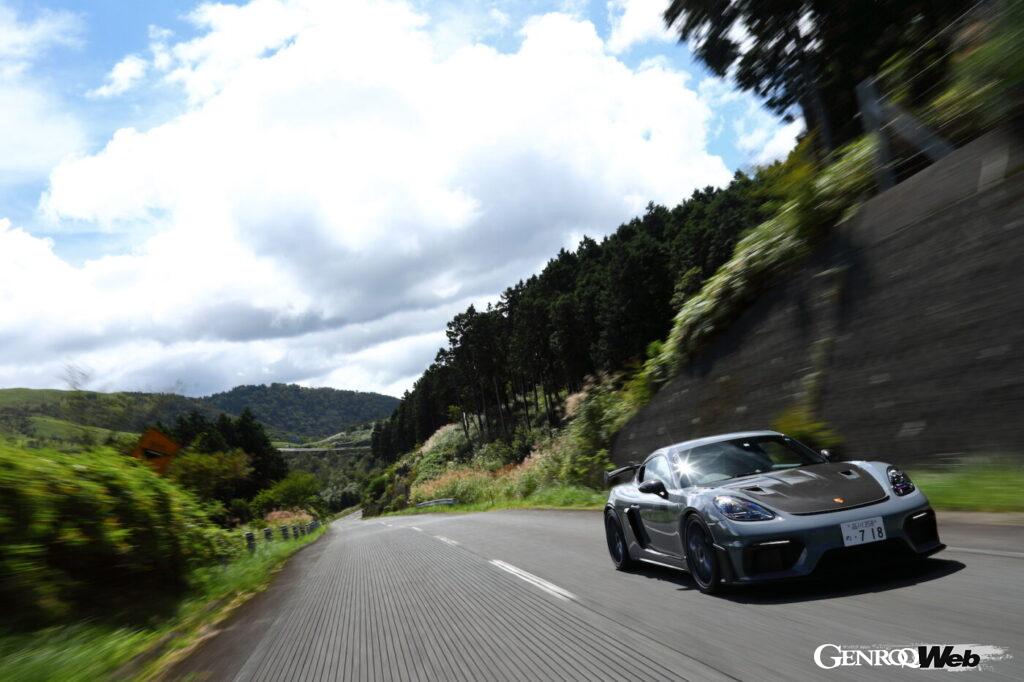 718ケイマンGT4 RSの走り