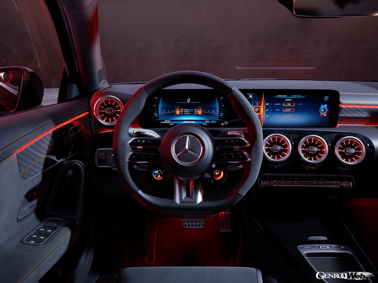 メルセデスAMG A 45 S 4MATIC+ のインテリア。