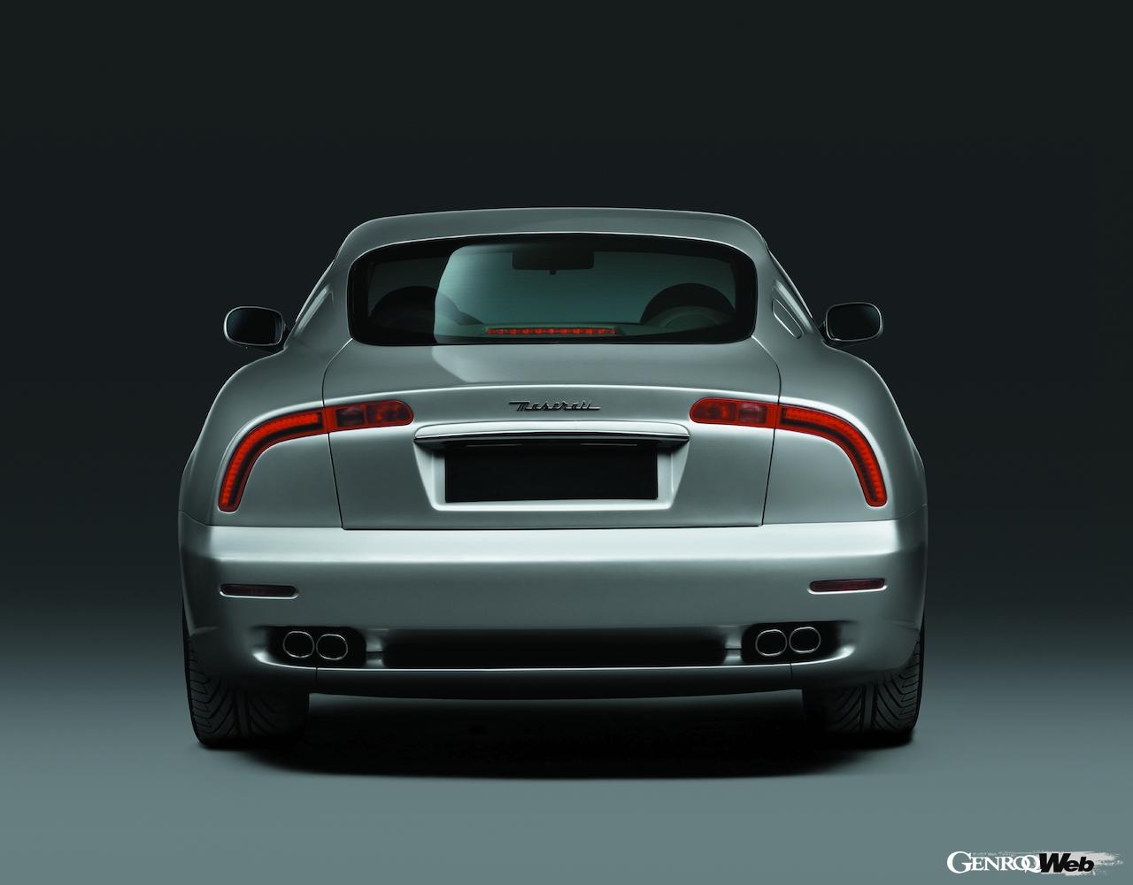 マセラティ グラントゥーリズモの歴史を作ってきた「マセラティ 3200GT」。