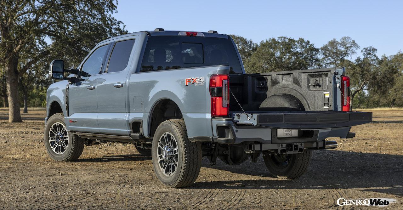 大型フルサイズピックアップ「フォード Fシリーズ スーパーデューティ」のエクステリア。